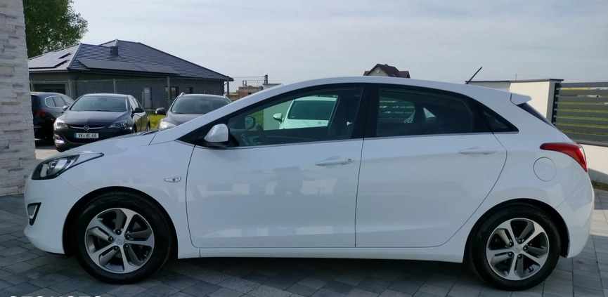 Hyundai I30 cena 41500 przebieg: 83466, rok produkcji 2015 z Inowrocław małe 529
